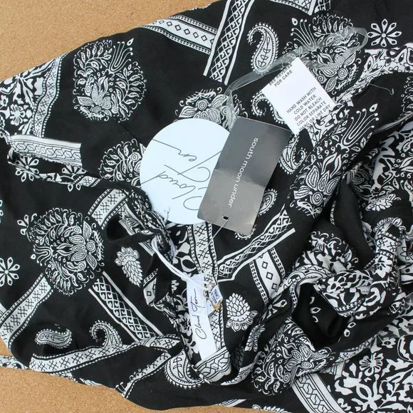 Boutique crop top NEW! - Picture 3 of 5